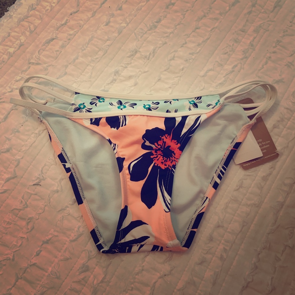 brand new swim bottoms